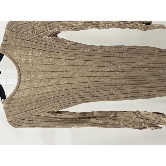 SNDYS Baha Long Sleeve Maxi Dress in Tan - Picture 4 of 8